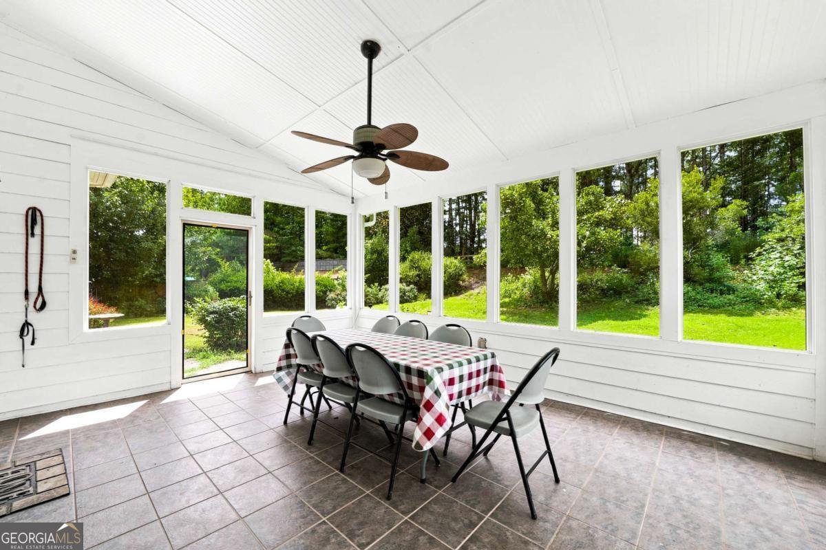 245 Chadwyck Lane Canton - Photo 37