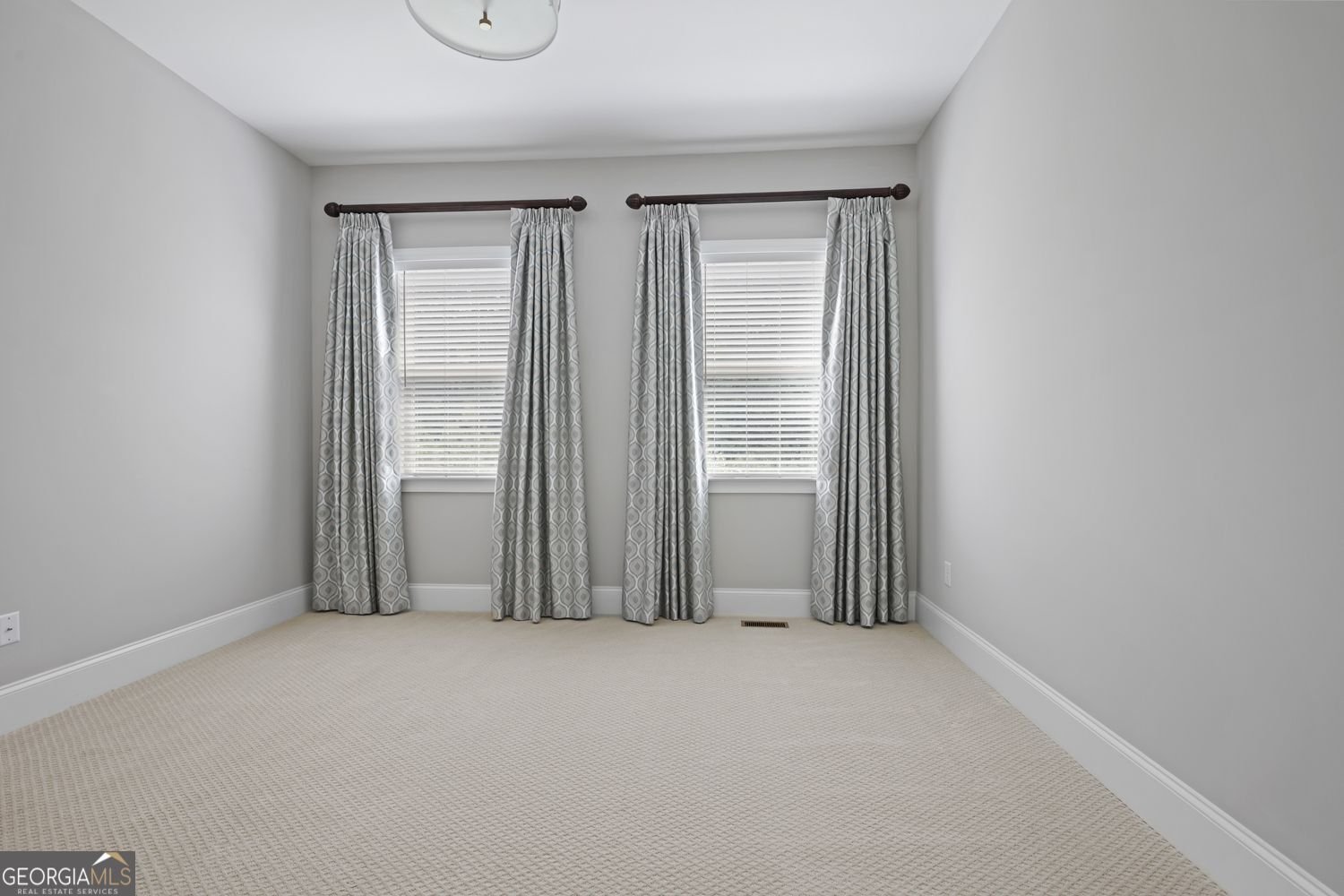 3156 Shadow Creek Roswell - Photo 18