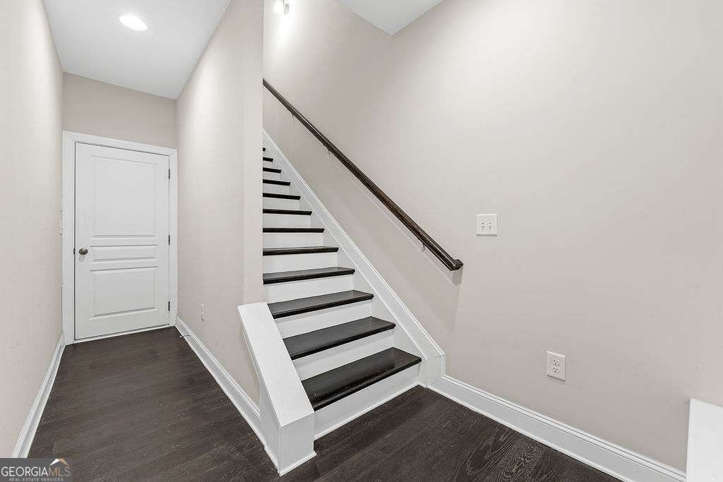4468 Dunblane Avenue Sugar Hill - Photo 38