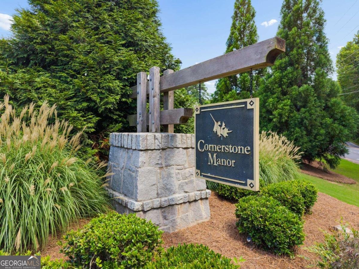 137 Stone Manor Court Woodstock - Photo 48
