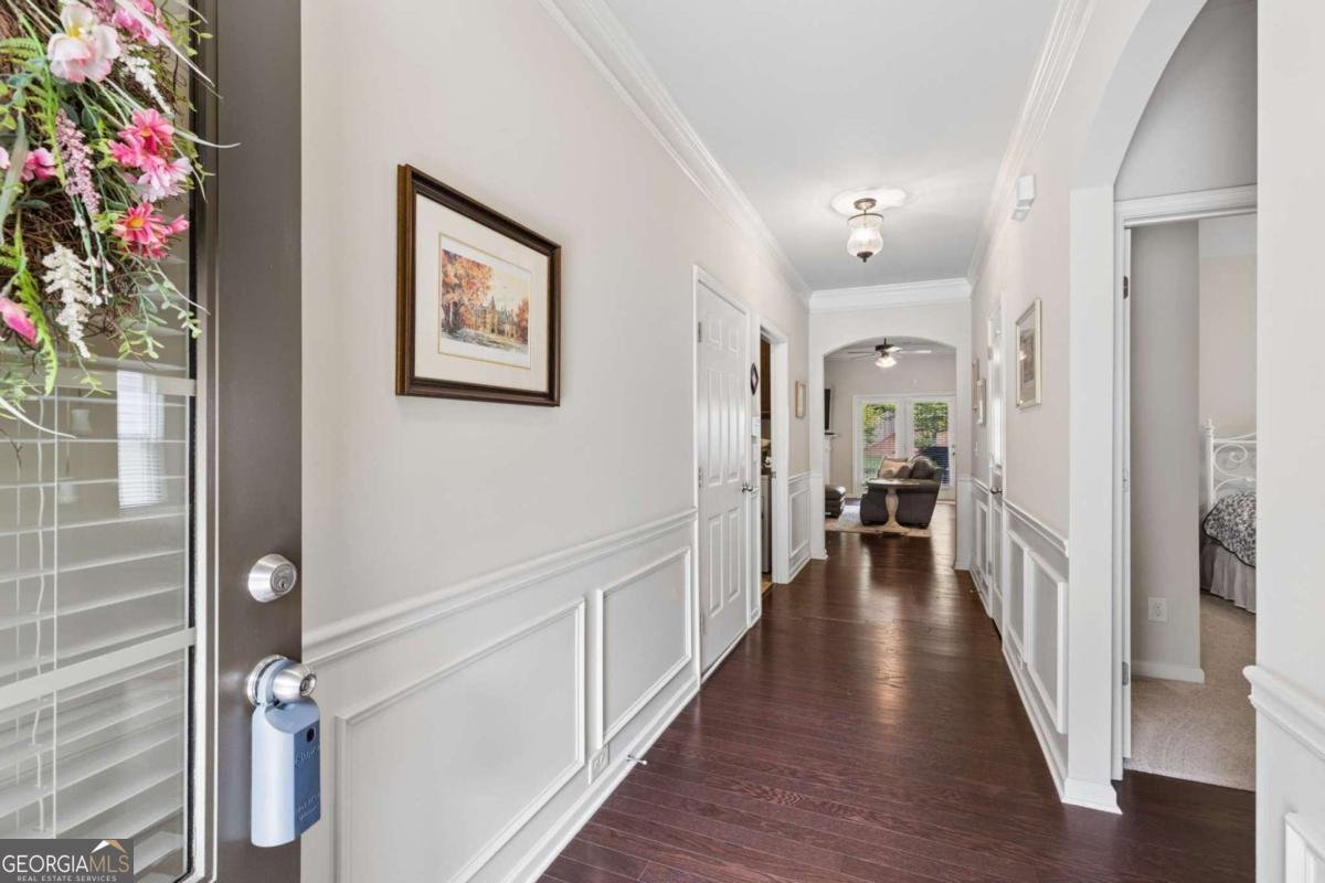 137 Stone Manor Court Woodstock - Photo 6