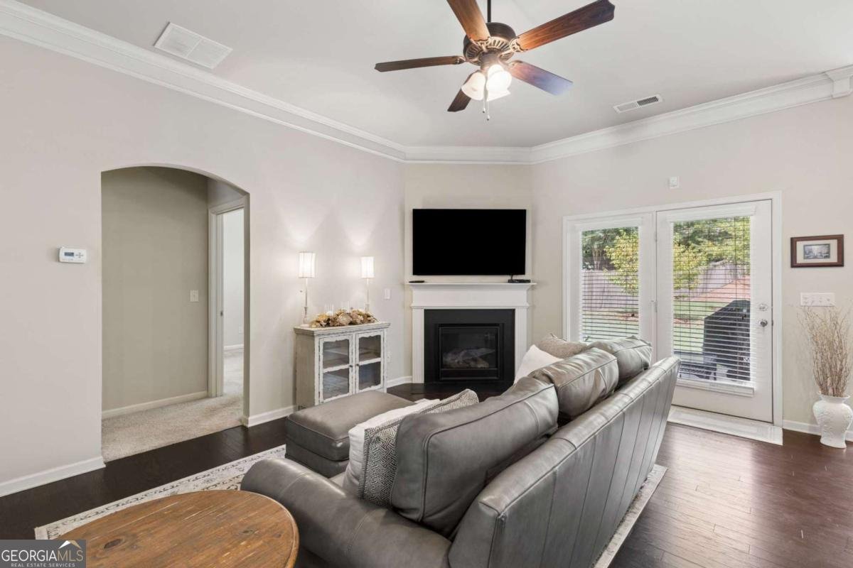 137 Stone Manor Court Woodstock - Photo 7