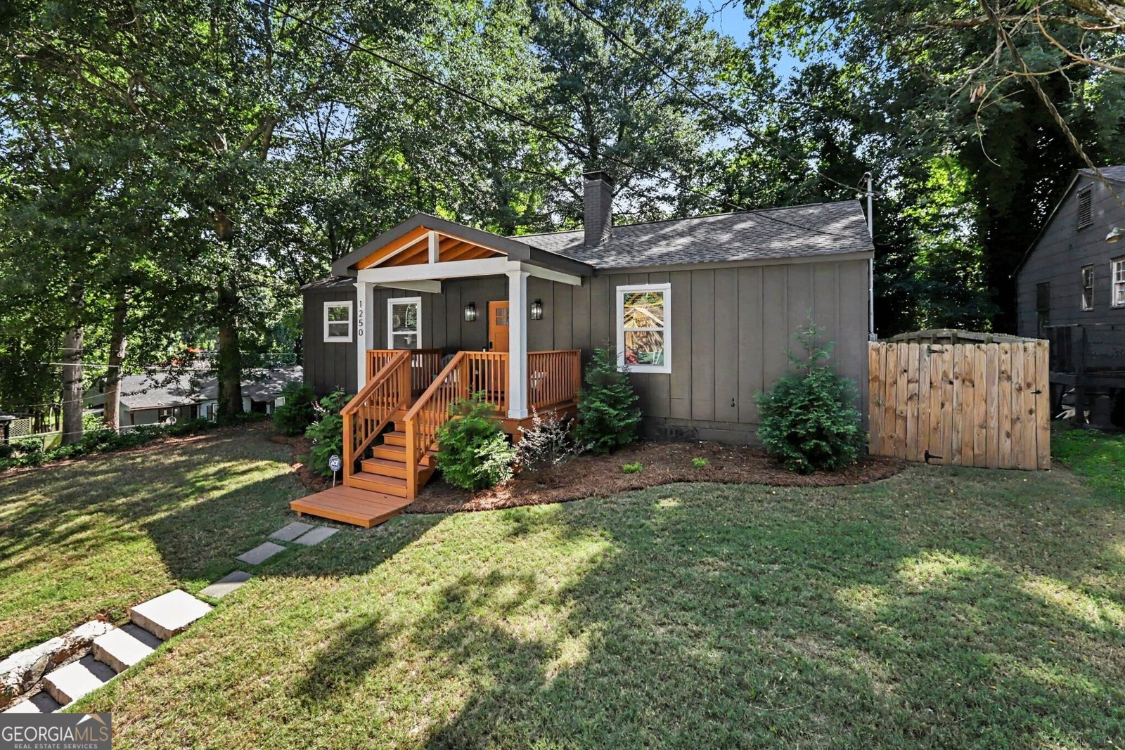 1250 Byewood Lane Atlanta - Photo 12