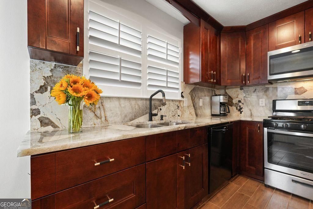 2360 Ashton Drive Roswell - Photo 17