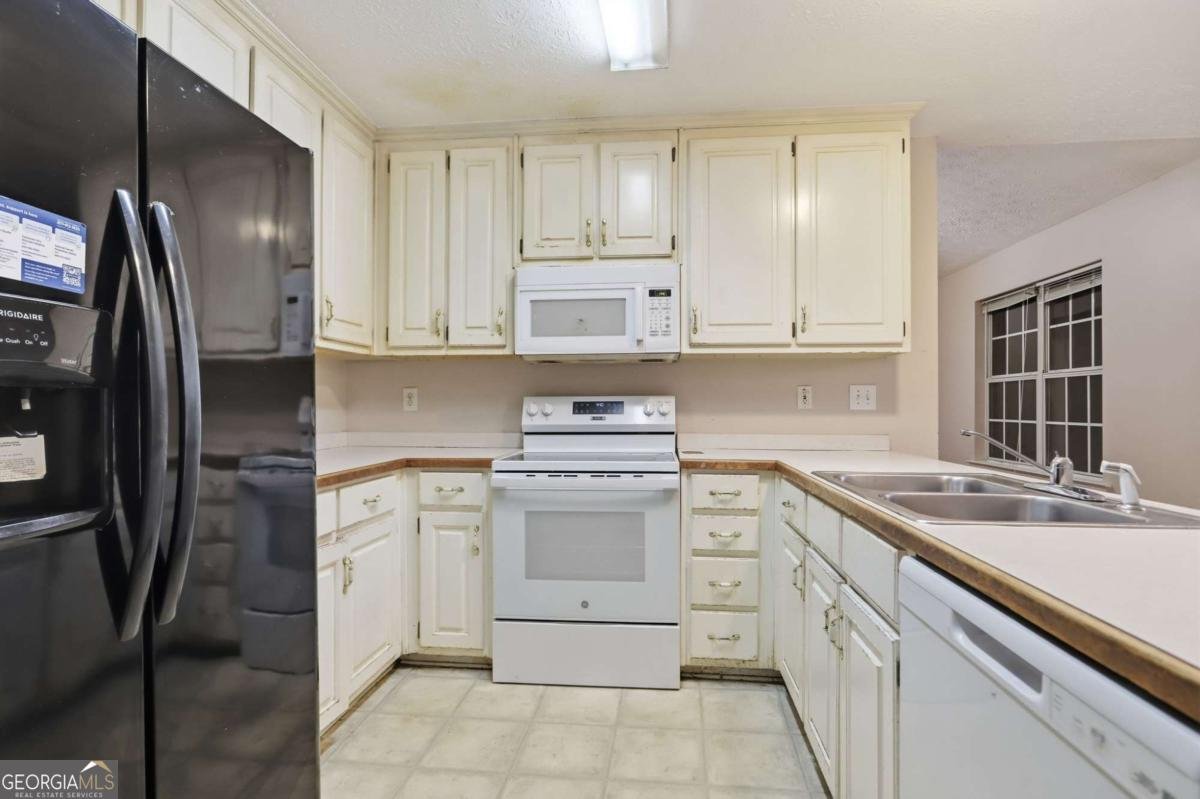 128 Valley Road Stockbridge - Photo 16