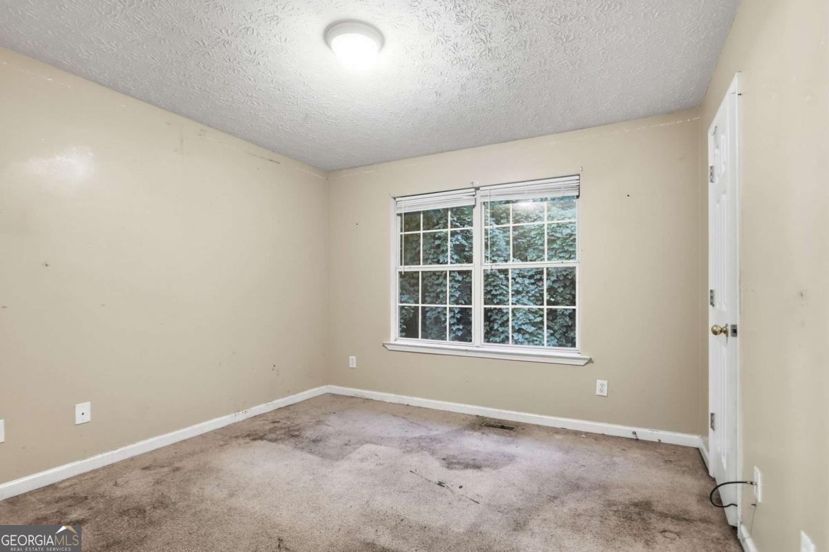 128 Valley Road Stockbridge - Photo 19