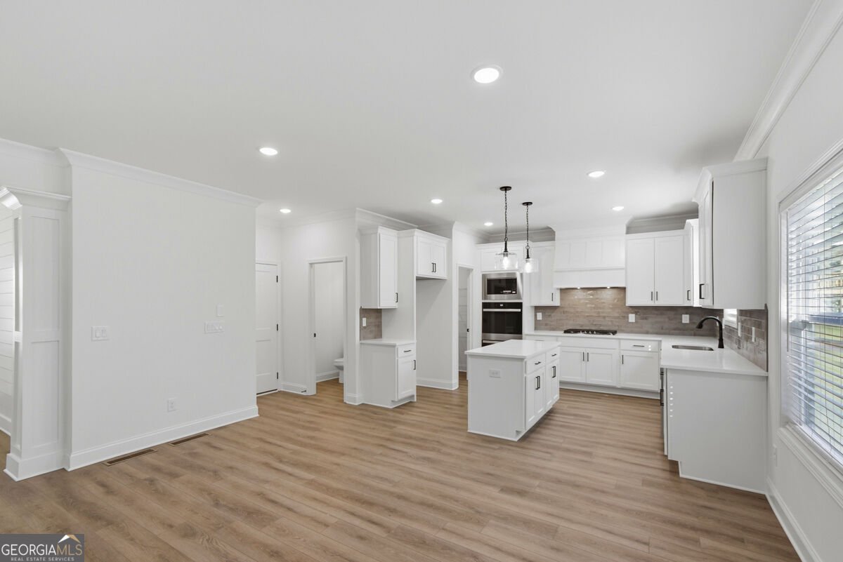8275 CROOKED CREEK Drive Cumming - Photo 12