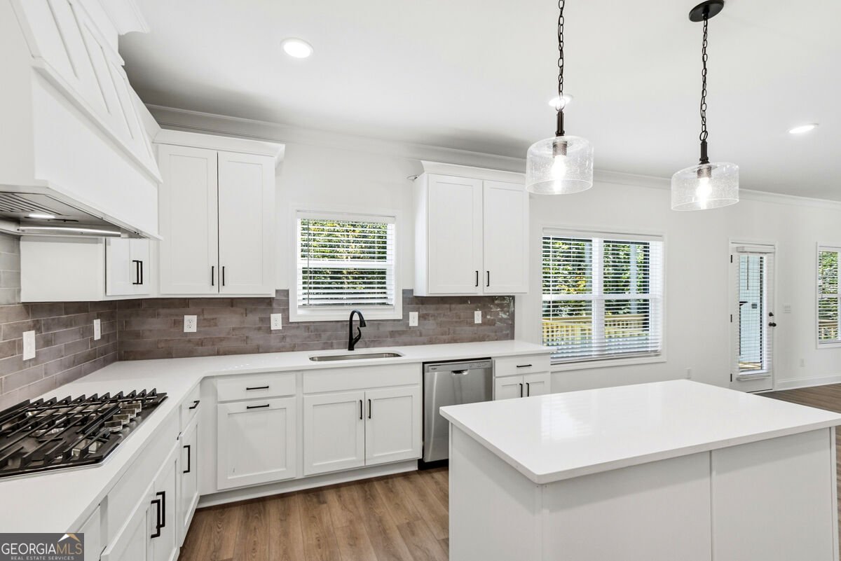 8275 CROOKED CREEK Drive Cumming - Photo 17