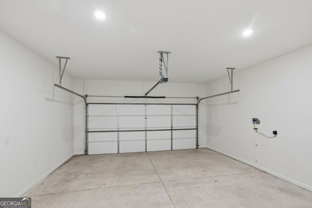 8275 CROOKED CREEK Drive Cumming - Photo 61