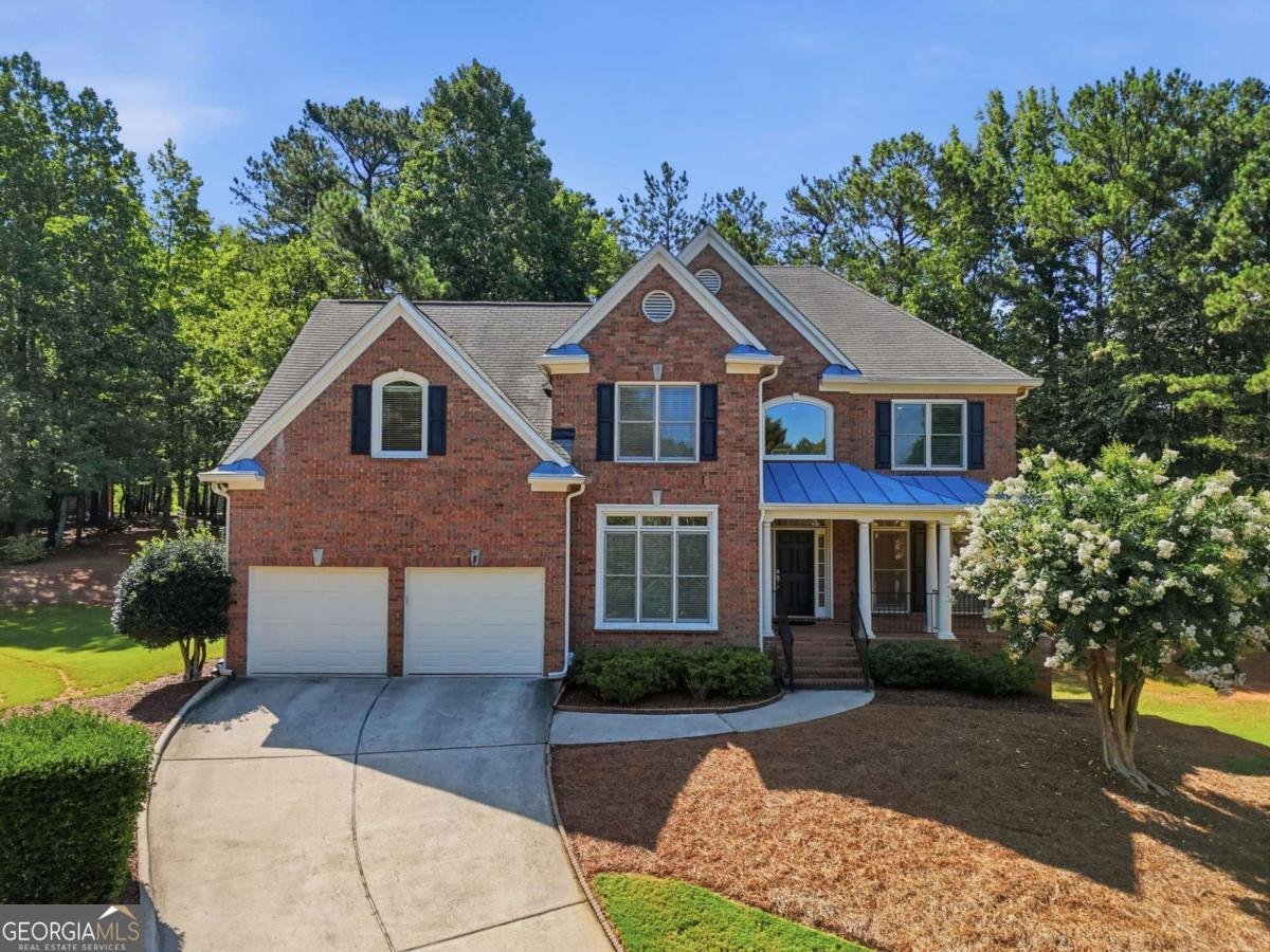 4204 Balmoral Glen Drive Peachtree Corners - main photo