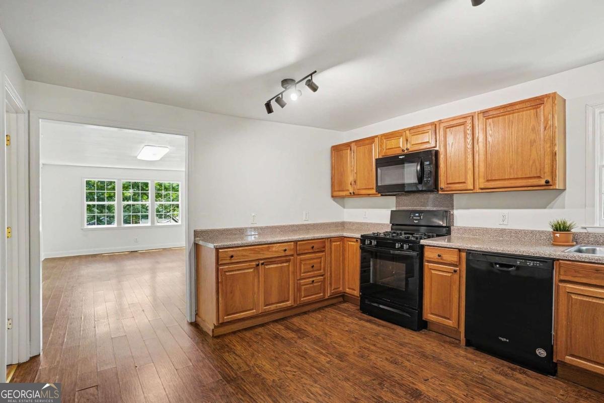 2767 Joyce Avenue Decatur - Photo 10