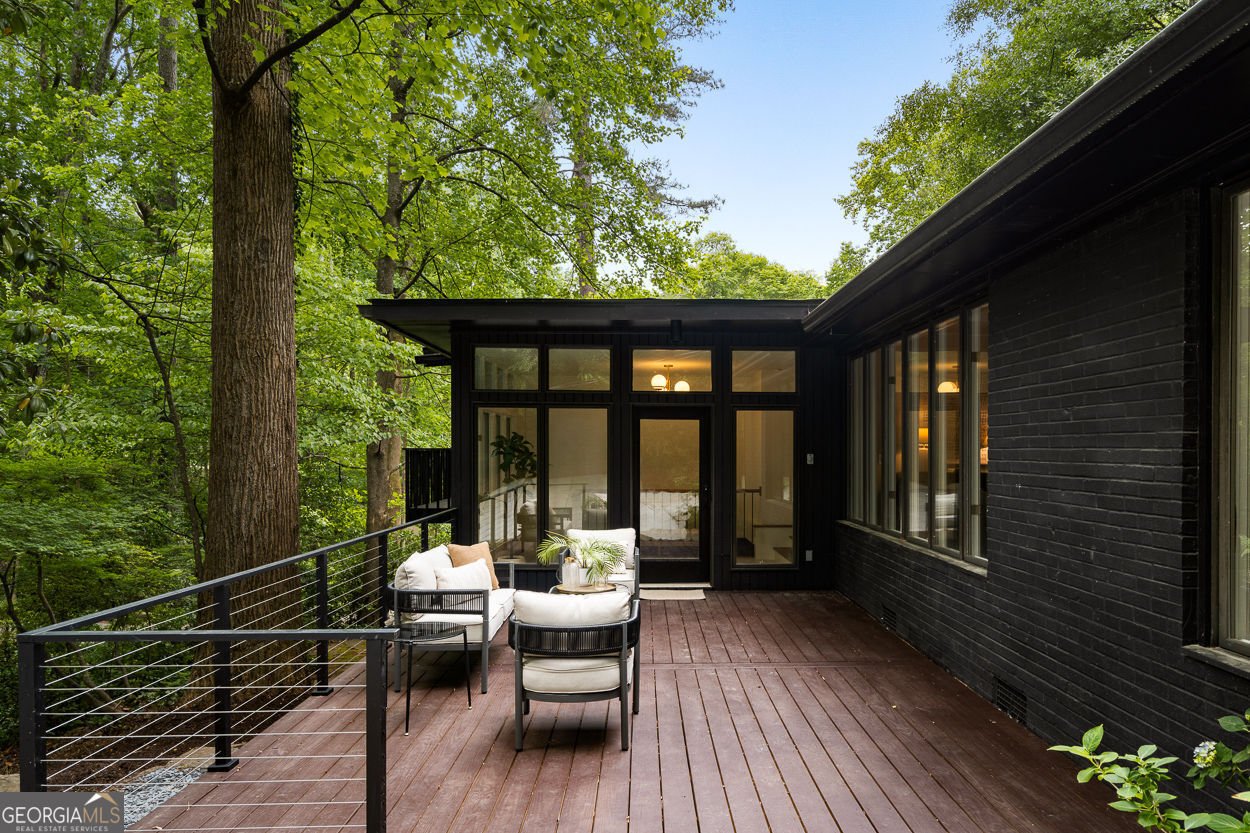 922 Barton Woods Road Atlanta - Photo 11