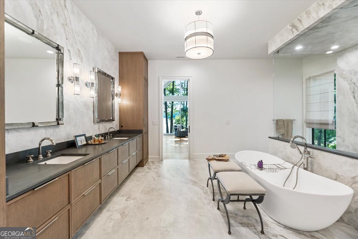 9330 Lisa Circle Gainesville - Photo 36