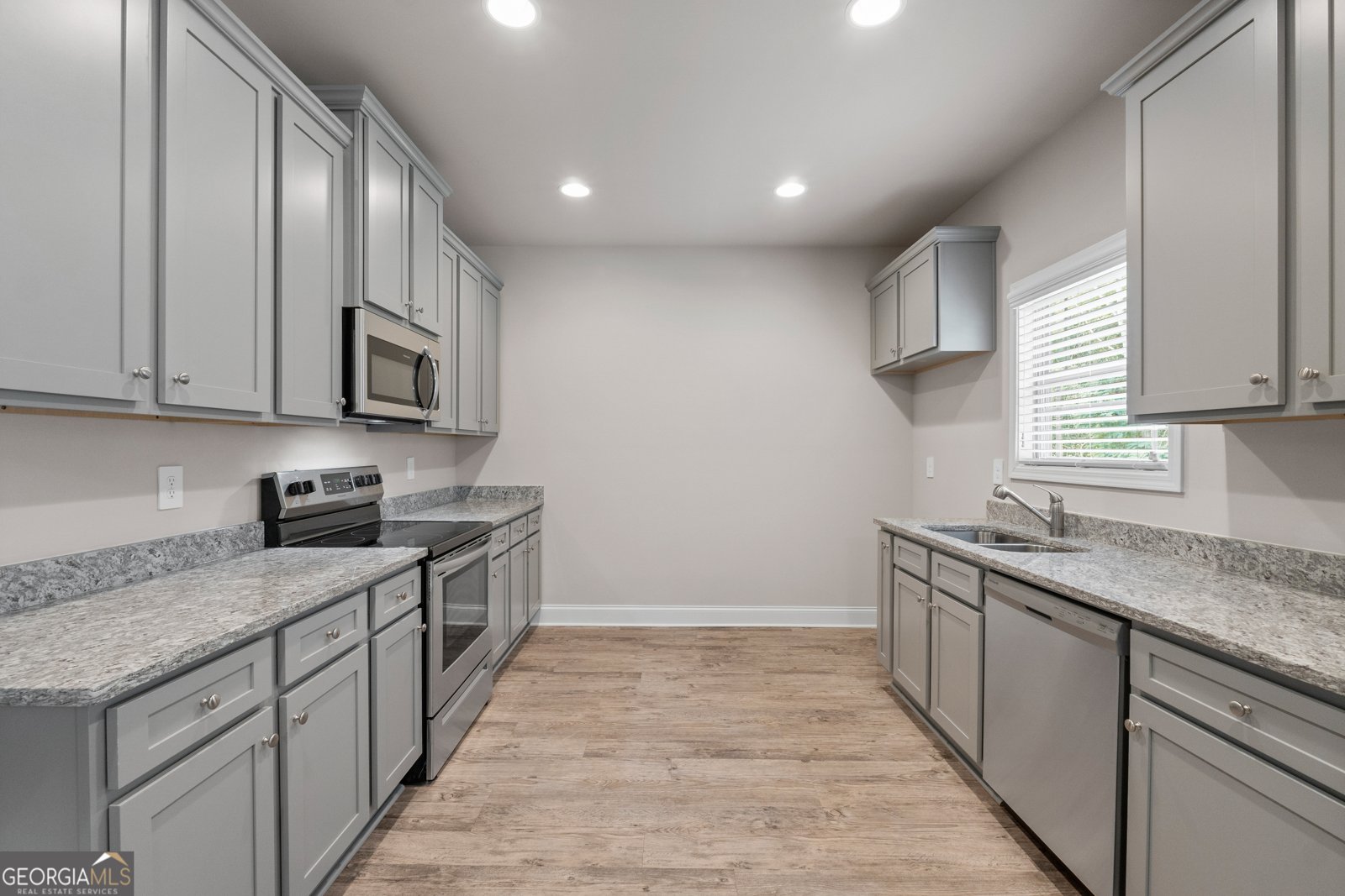 859 Crescent Lane Griffin - Photo 29