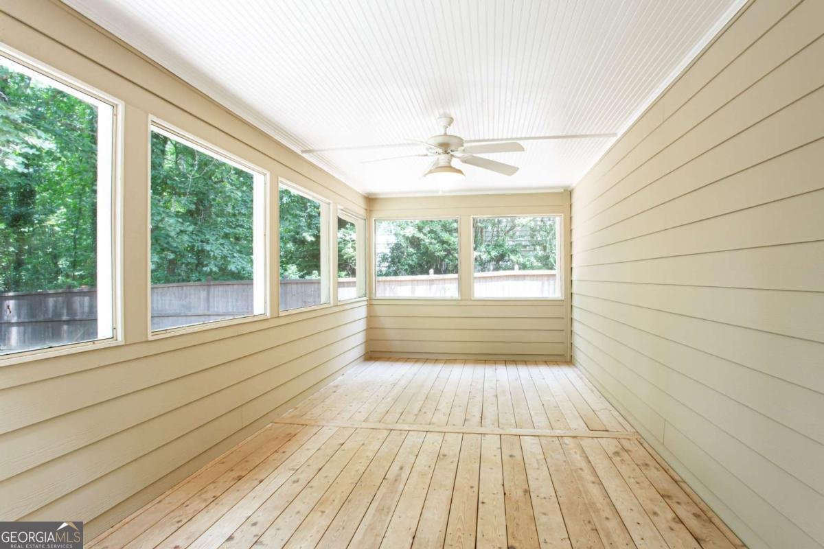 1405 Holly Lake Circle Snellville - Photo 16