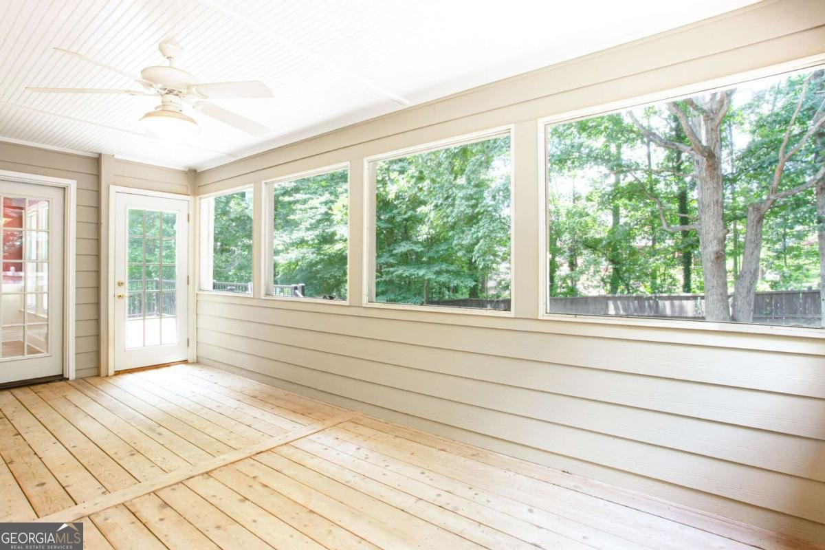 1405 Holly Lake Circle Snellville - Photo 17