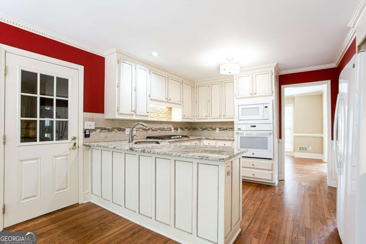 1405 Holly Lake Circle Snellville - Photo 29