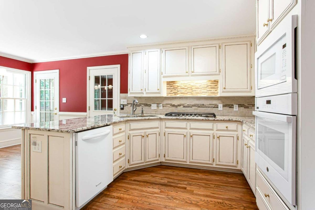 1405 Holly Lake Circle Snellville - Photo 30