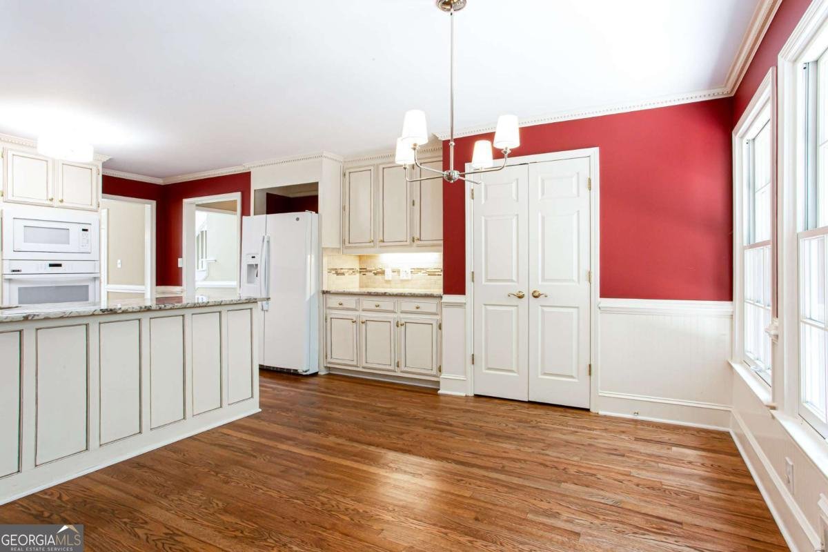 1405 Holly Lake Circle Snellville - Photo 32