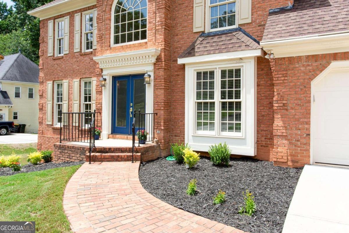 1405 Holly Lake Circle Snellville - Photo 6