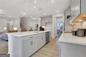 4112 Adler Circle Buford - Photo 8
