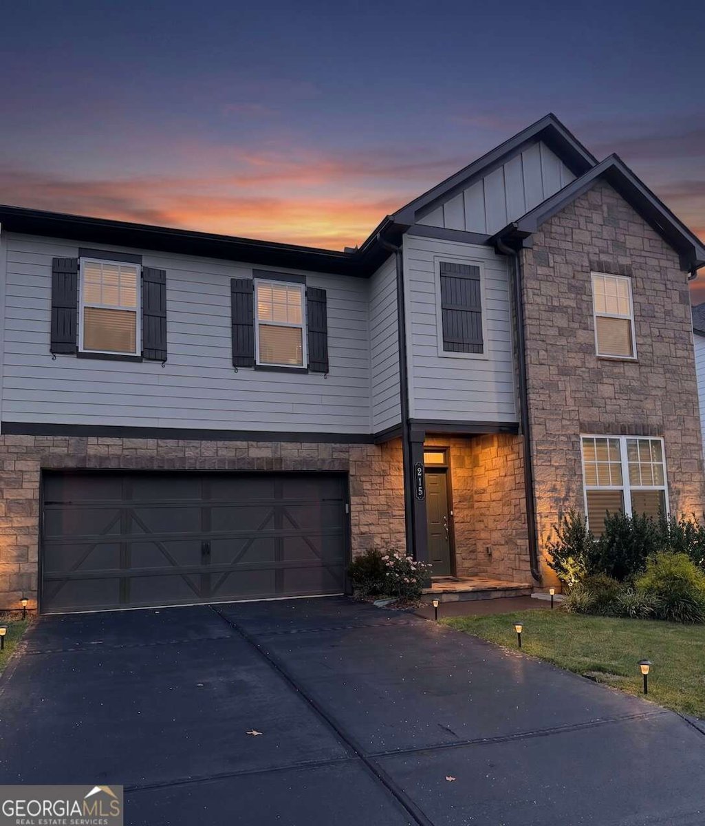215 Foxhill Drive Dawsonville - main photo