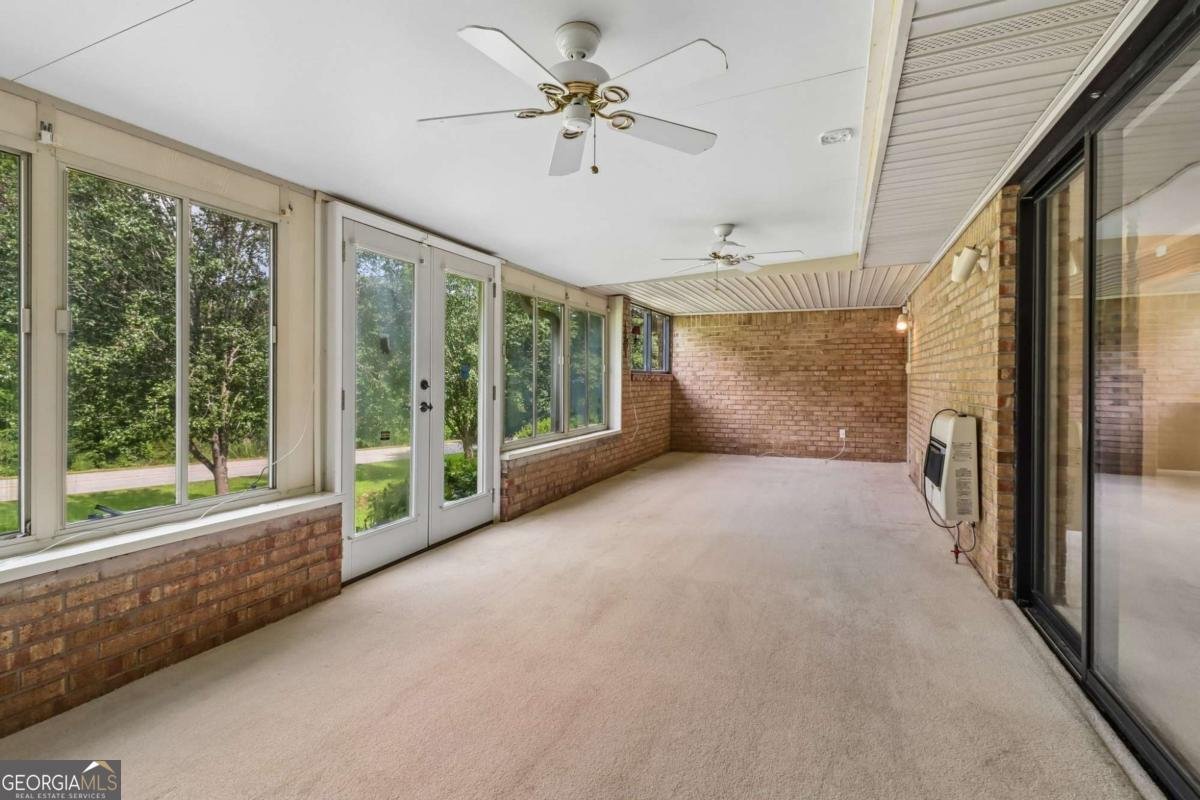 726 Mcdonough Road Griffin - Photo 7