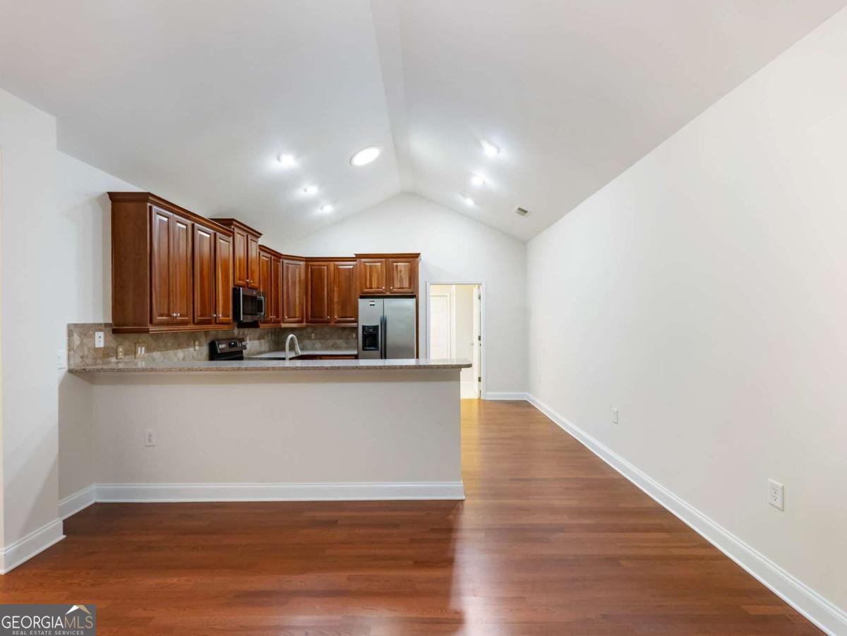 2623 Grapevine Circle Cumming - Photo 14