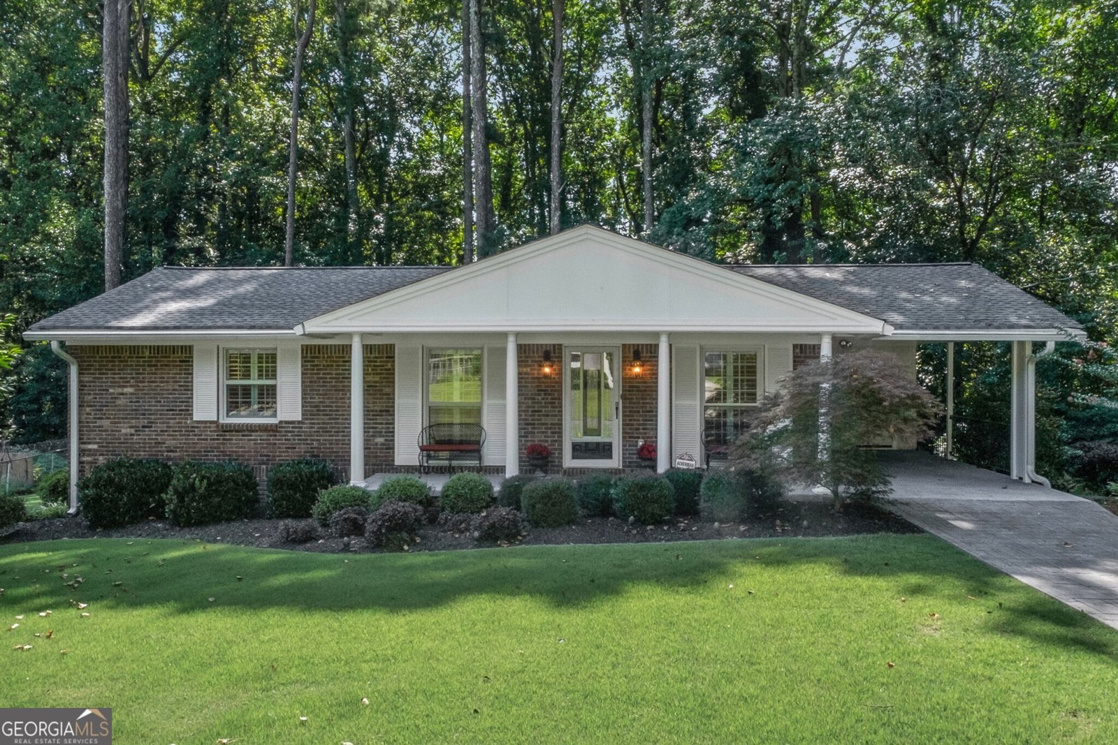 1626 Wildwood Road Marietta - main photo