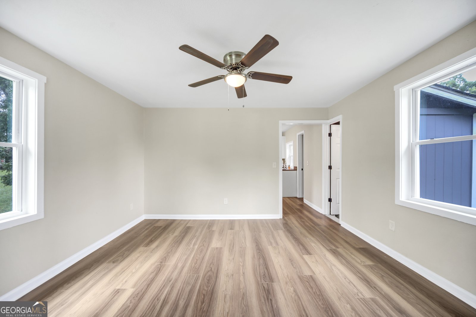 240 Jackson Street Barnesville - Photo 12