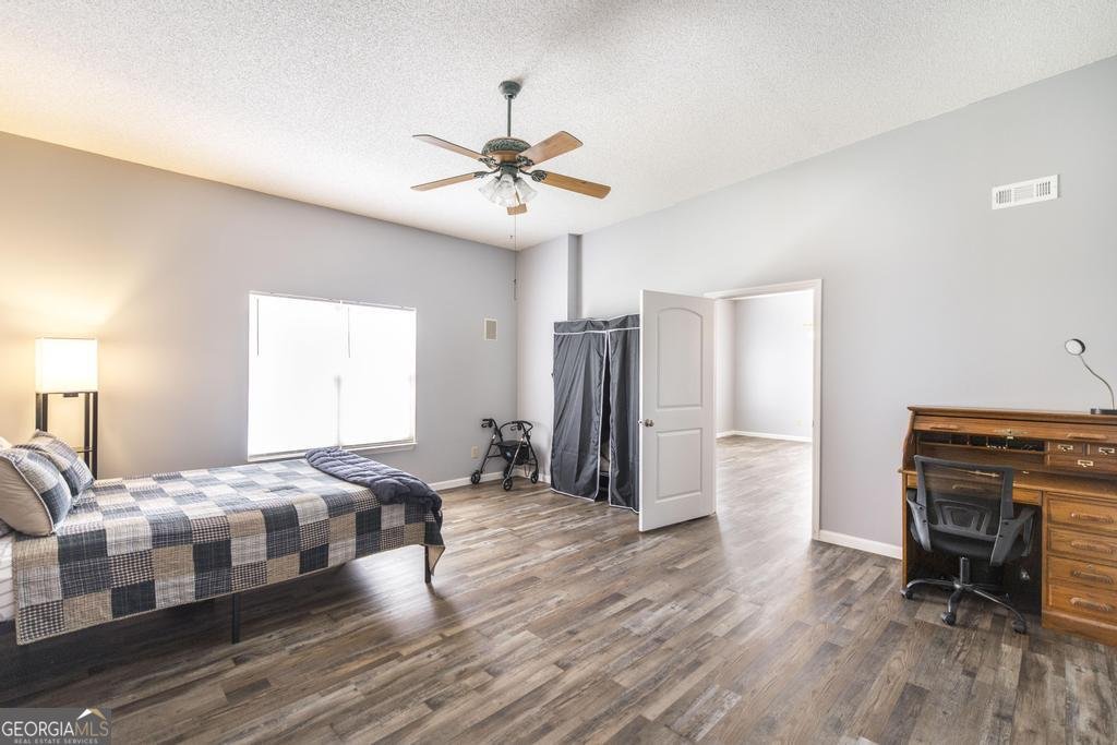 201 Bradford Drive Byron - Photo 14