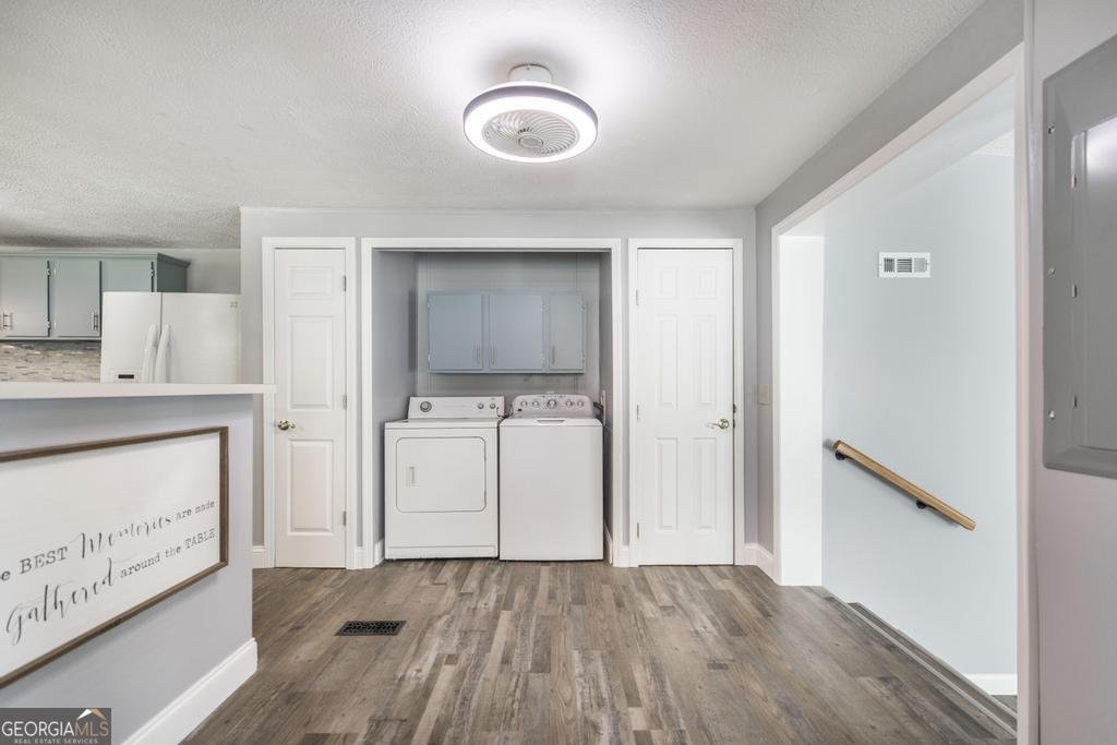 201 Bradford Drive Byron - Photo 18