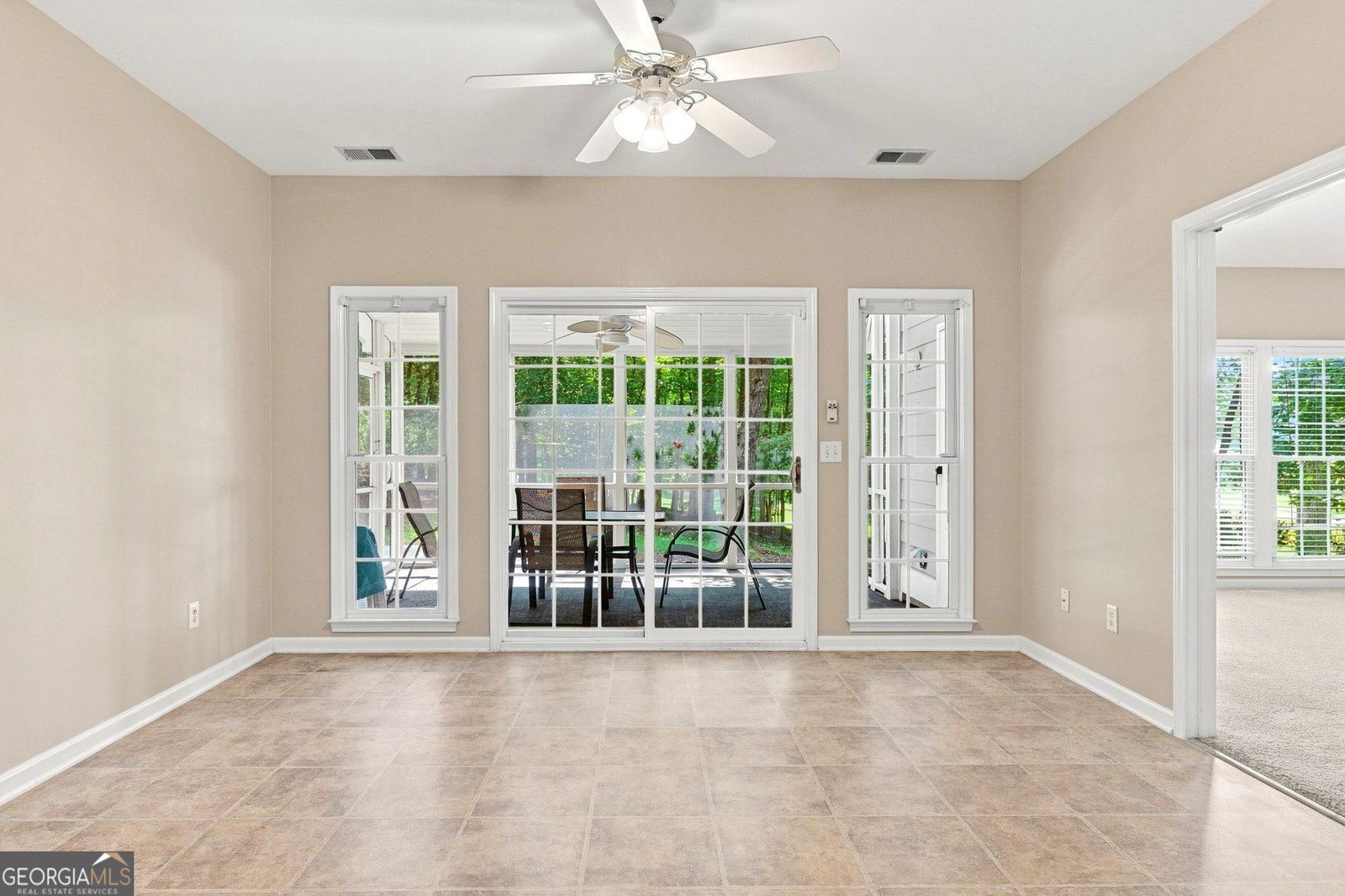 320 Valley Green Court Woodstock - Photo 13
