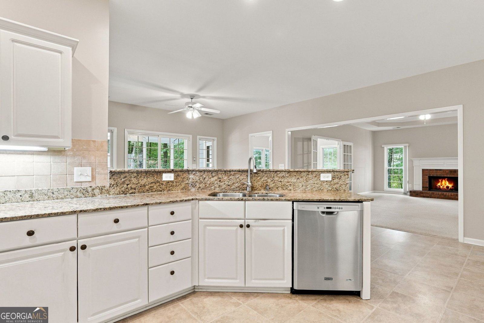 320 Valley Green Court Woodstock - Photo 16
