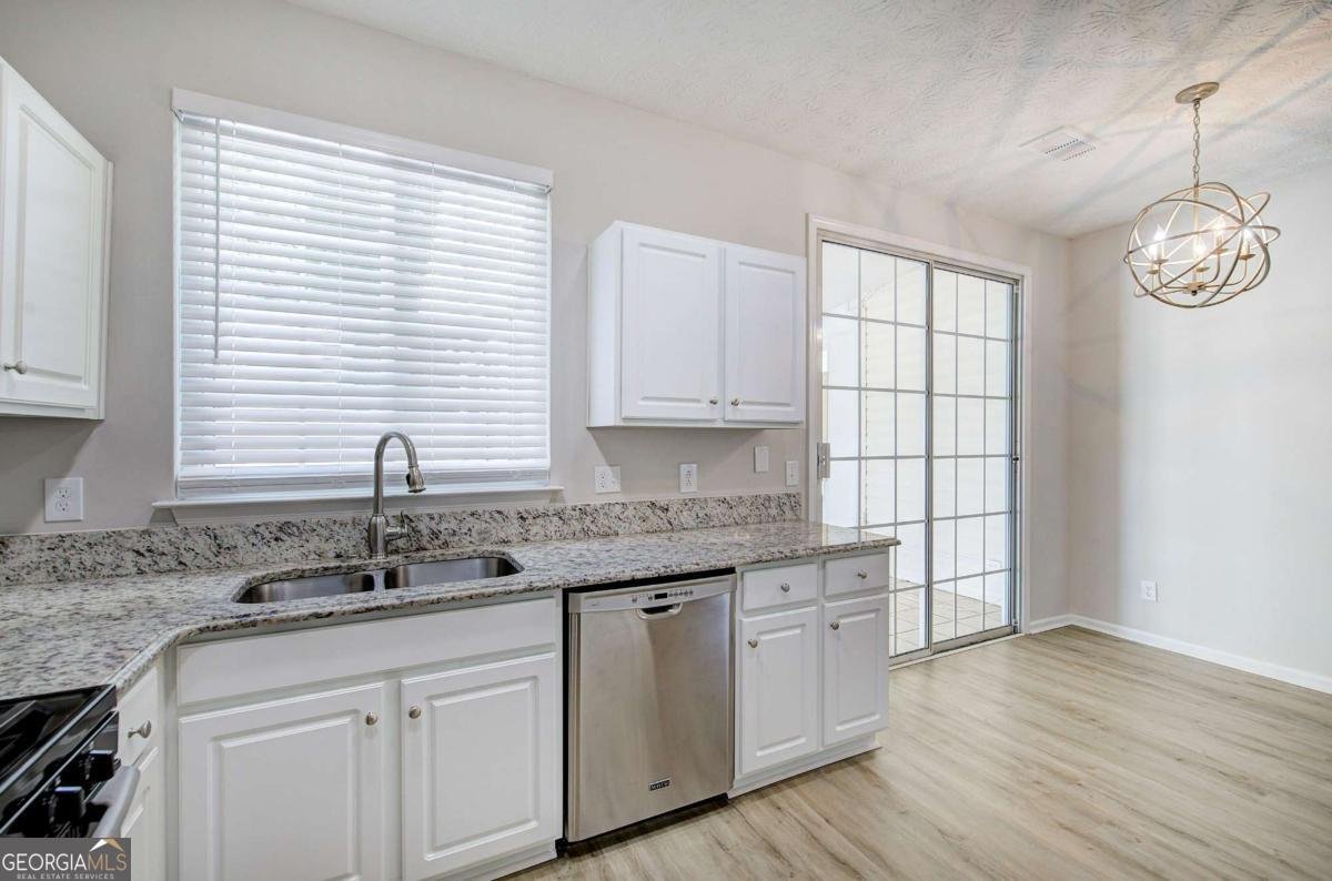 560 Windcroft Circle Acworth - Photo 16