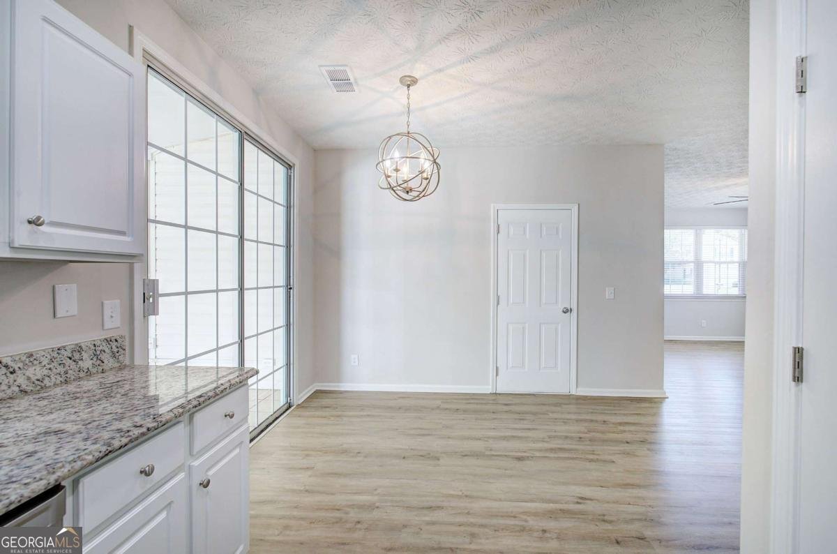 560 Windcroft Circle Acworth - Photo 17