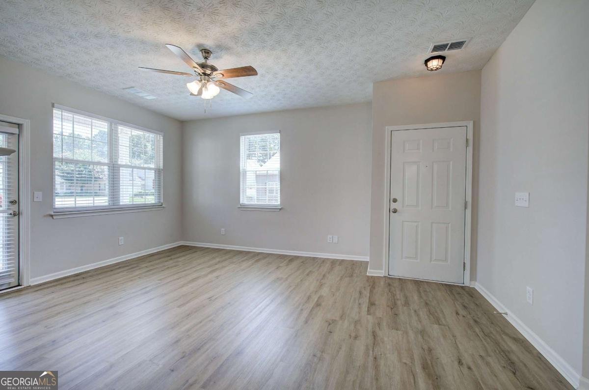 560 Windcroft Circle Acworth - Photo 19