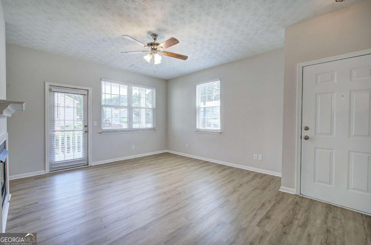 560 Windcroft Circle Acworth - Photo 8