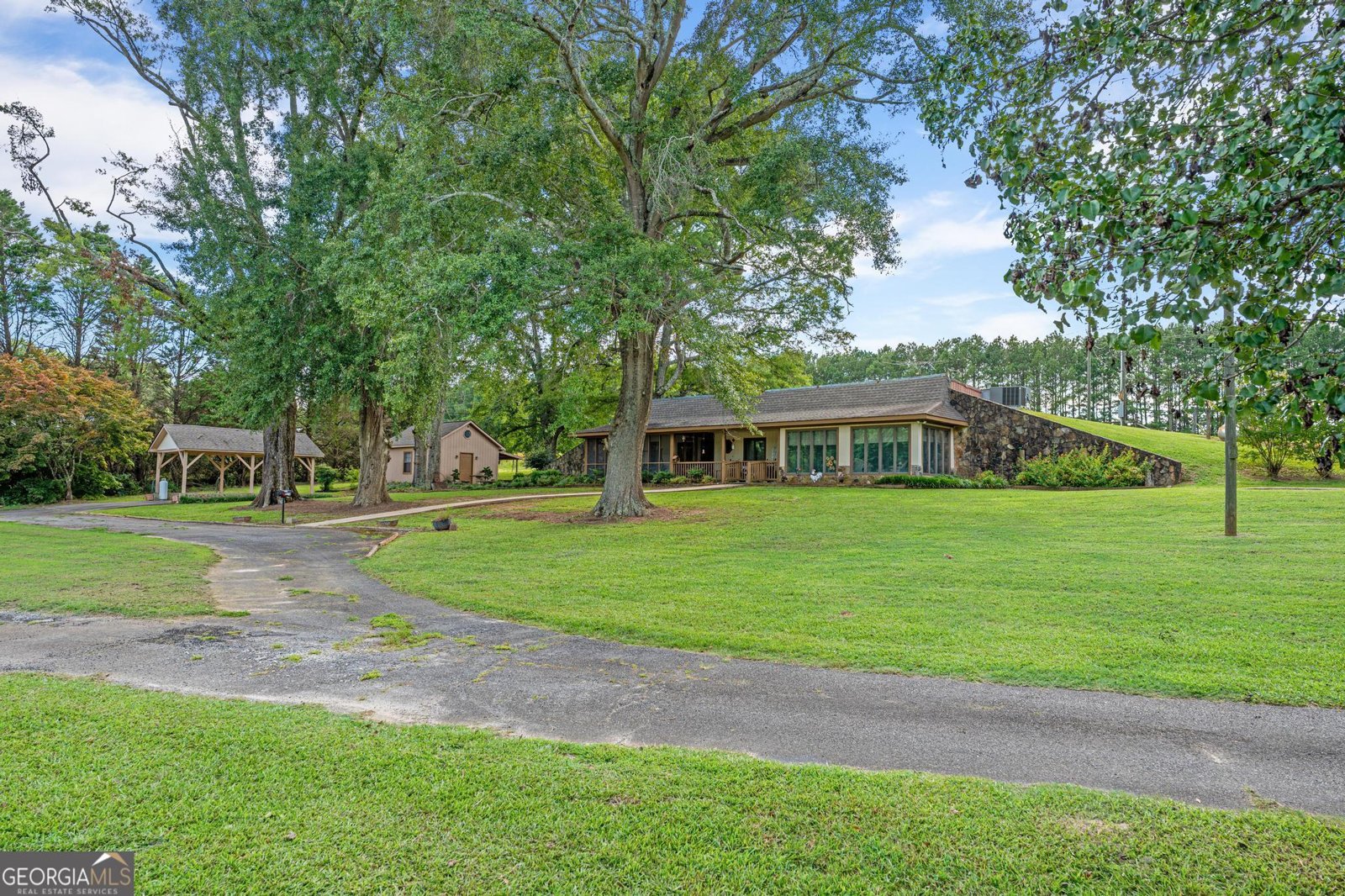 818 McCrary Road Molena - Photo 8