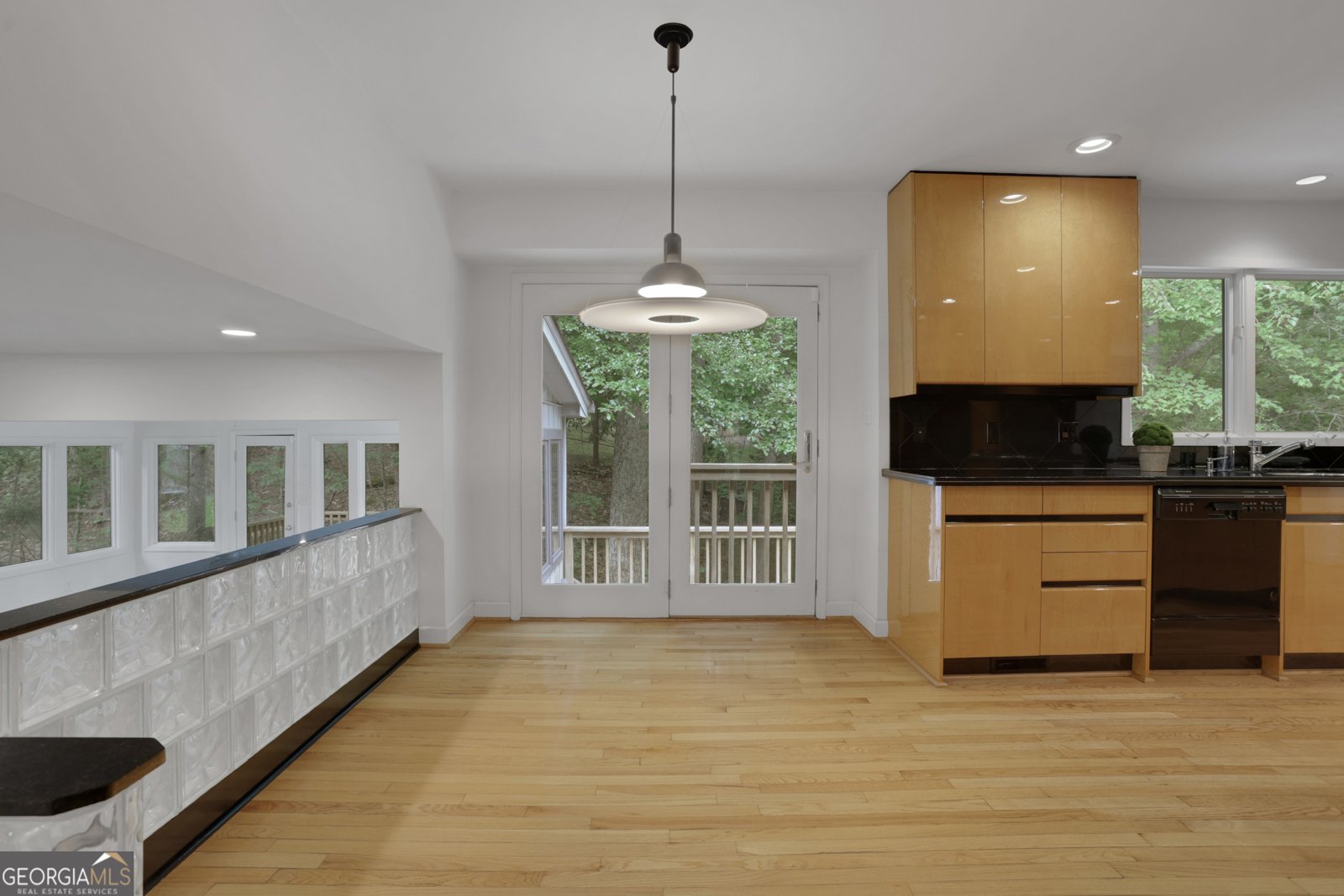 4960 Hidden Branches Circle Dunwoody - Photo 19