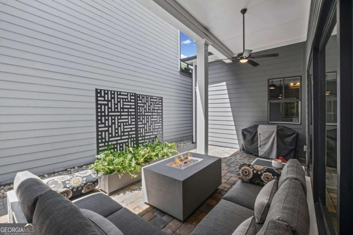 112 Village Green Avenue Woodstock - Photo 16