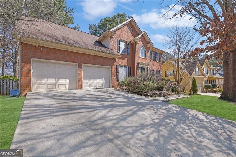 1069 Sunny Field Lane Lawrenceville - main photo