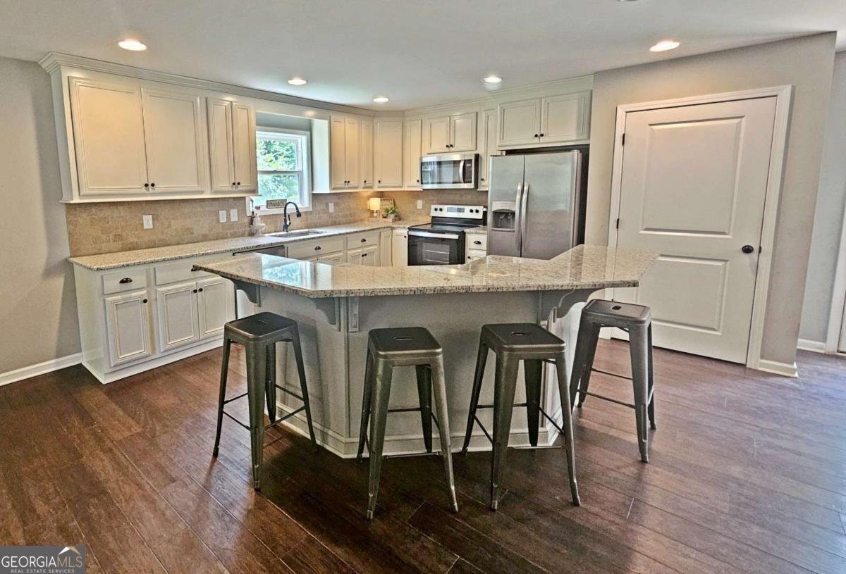 291 Kerns Ridge Court Dawsonville - Photo 6
