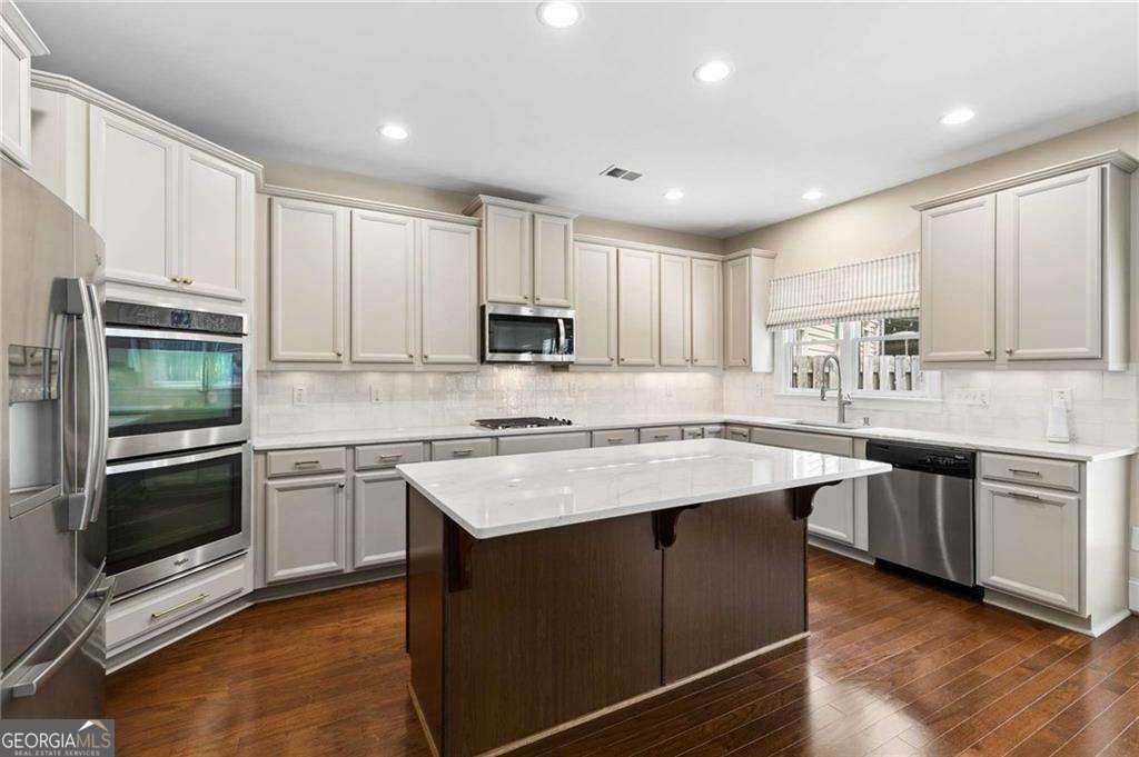 2020 Anderson Drive Smyrna - Photo 7