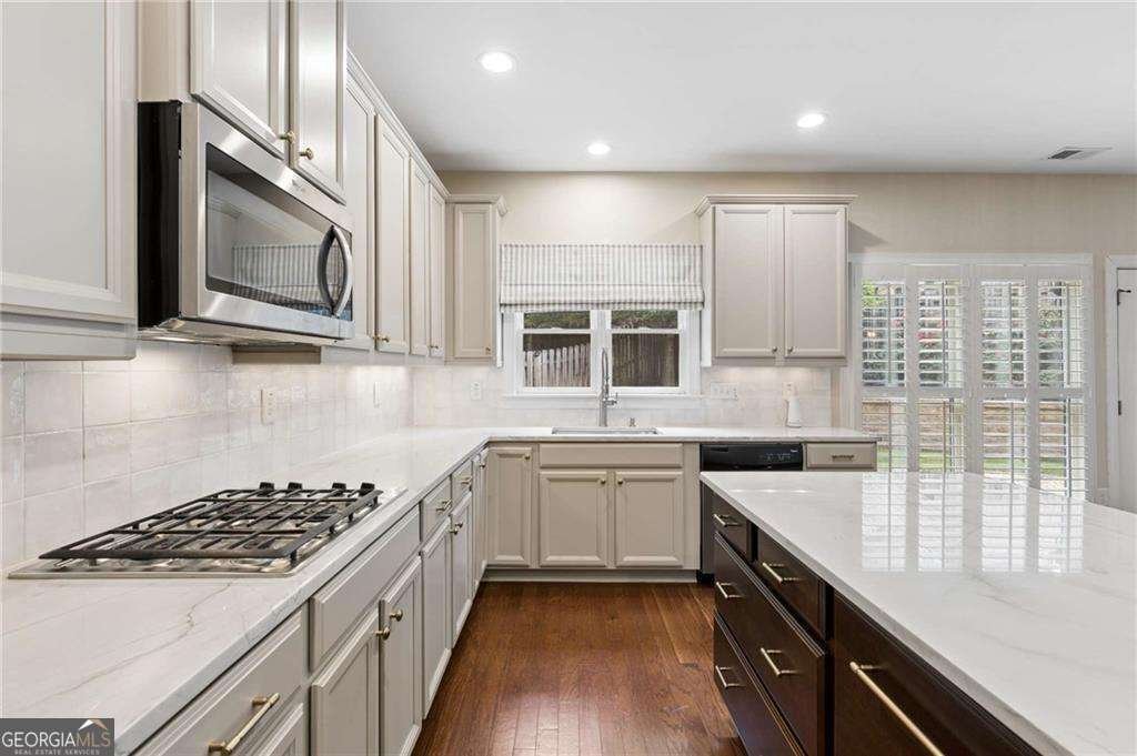 2020 Anderson Drive Smyrna - Photo 9