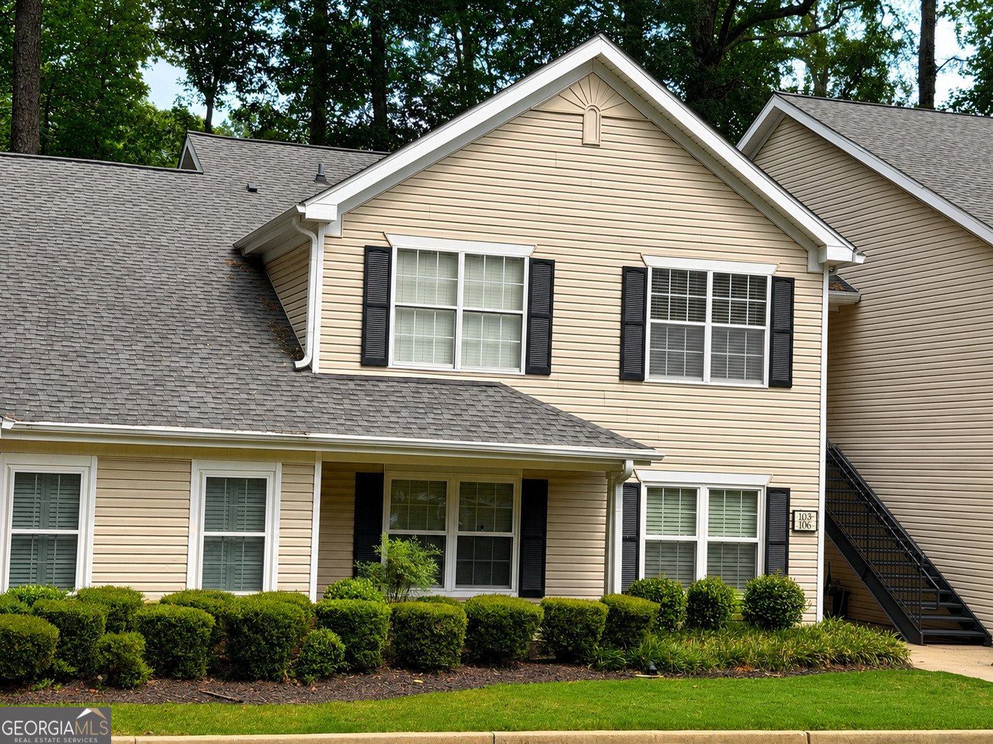 1103 Ridgelake Drive Peachtree City - main photo