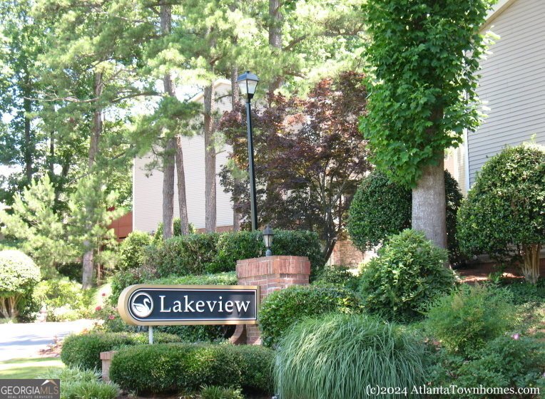 60 Basswood Circle Sandy Springs - main photo