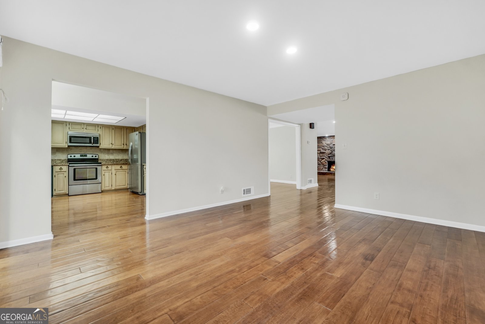 60 Basswood Circle Sandy Springs - Photo 35