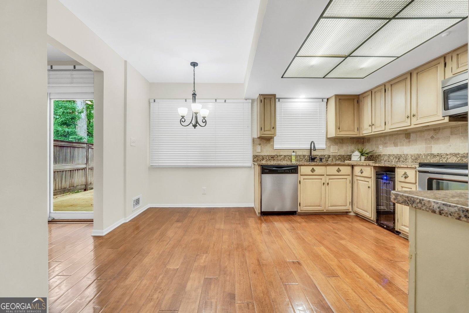 60 Basswood Circle Sandy Springs - Photo 37