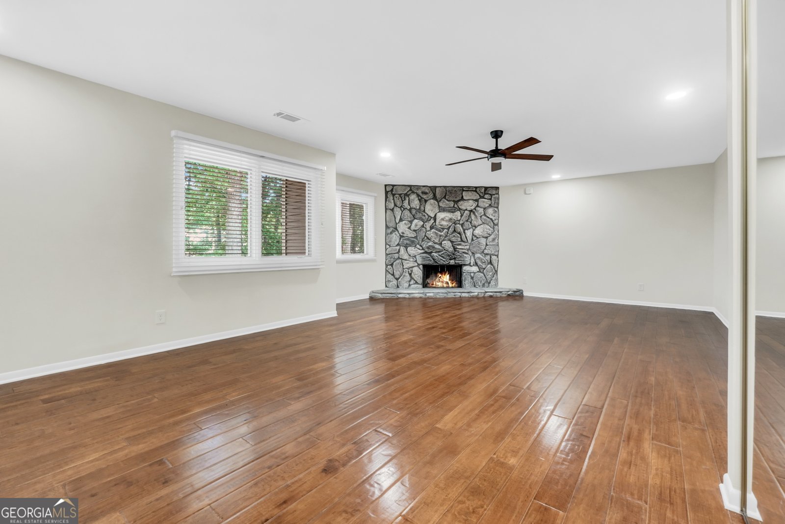 60 Basswood Circle Sandy Springs - Photo 51